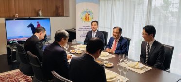 Türkmenistan’ın Japonya büyükelçisi, Japonya Parlamentosu’nun temsilcileriyle görüştü