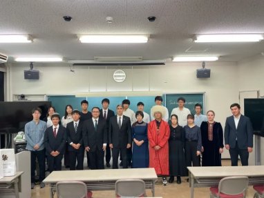 Students of a leading university in Japan began studying the Turkmen language