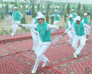 При многофункциональном стадионе «Ашхабад» состоялось открытие теннисного корта. ФОТОРЕПОРТАЖ.