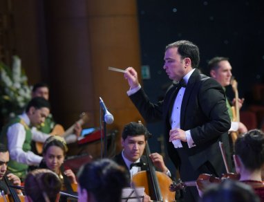 Туркменский дирижер выступит в Санкт-Петербурге с Молодежным симфоническим оркестром СНГ