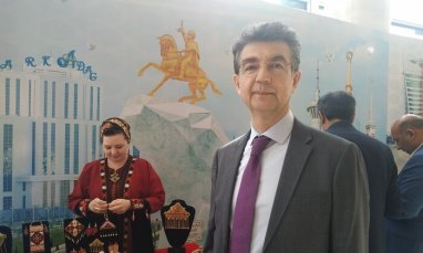 Özbekistan ve Türkiye'den gelen konuklar, Türkmenistan hakkındaki izlenimlerini paylaştı