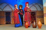 Fotoreportaž: Aşgabadyň döwlet rus drama teatry Astrahan şäherinde döredijilik saparynda boldy