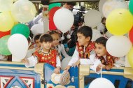 Фоторепортаж с мероприятий посвященных Международному дню защиты детей прошедших в парке «Ашхабад» 