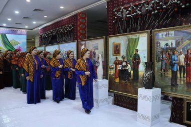 Туркменистан отмечает Международный женский день