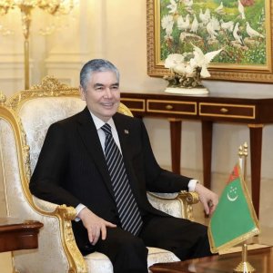 Halk Maslahatynyň Başlygy Türkmenistanyň Prezidentine Arkadag şäheriniň açylmagynyň bir ýyllygy mynasybetli Gutlag iberdi
