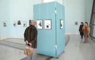 Фотовыставка Дарио Калмеса в Ашхабаде