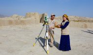 An open-air seminar was held at the ancient settlement of Paryzdepe in Turkmenistan