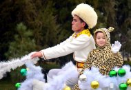 Photoreport:central New Year trees were lit in all velayats of Turkmenistan