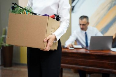 Сотрудников на удаленке увольняют на 35% чаще коллег из офисов