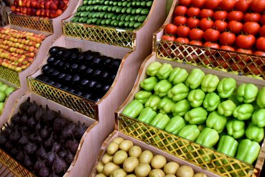 В Лебапском велаяте снизились цены на плодоовощную продукцию