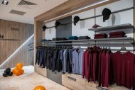 The Arkach Business Center has been replenished with a fashion boutique: Fabi, Moreschi, Paul & Shark and Zegna are now available in one place