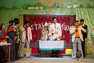 Репертуар ашхабадских театров на выходные