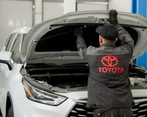 «Beýik Ýüpek Ýoly» «Toyota» awtoulaglarynyň eýeleri üçin giň gerimli aksiýa hödürleýär