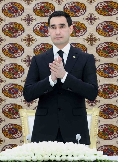 Serdar Berdimuhamedov was awarded the title of Hero of Turkmenistan