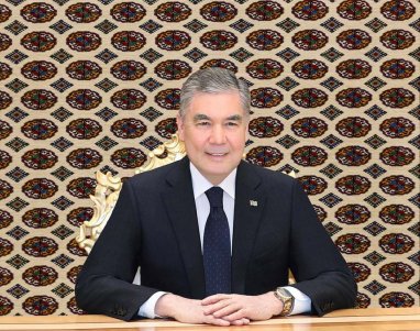 Halk Maslahatynyň Başlygy Türkmenistanyň Prezidentini täze kitabynyň çapdan çykmagy bilen gutlady