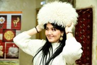 Fotoreportaž: Tatarystanyň halklaryň dostlugy öýünde Türkmenistanyň amaly-haşam, muzeý gymmatlyklarynyň we syýahatçylyk sergisi geçirildi