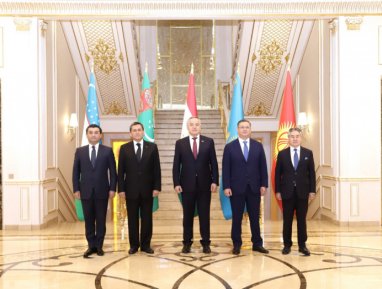 Рашид Мередов принял участие в заседании совета глав МИД стран Центральной Азии в Душанбе