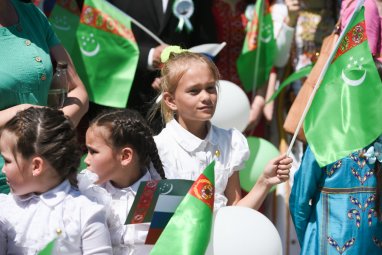 Итоги переписи-2021 в РФ: туркмен в России стало больше