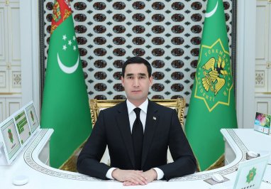 Президент Туркменистана поздравил главу Азербайджана с Днем восстановления независимости