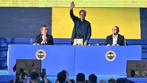 Jose Mourinho, Fenerbahçe'nin yeni teknik direktörü oldu