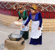 Фоторепортаж: В Туркменистане широко отметили Праздник урожая