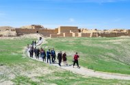 Uluslararası turizm konferansının konukları Türkmenistan'ın turistik yerleri ile tanıştı