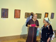 Фоторепортаж: Выставка турецкого искусства эбру в Ашхабаде 