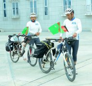 Photo report: Afghan cyclists arrived in Ashgabat