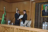 Фоторепортаж: Посольство Японии в Туркменистане подарило туркменским спортсменам 50 комплектов дзюдоги