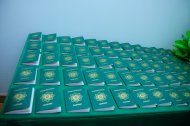 Photo report: Passport delivery ceremony for new citizens of Turkmenistan