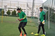 Фоторепортаж: Сборная Туркменистана по футболу провела открытую тренировку в Ашхабаде