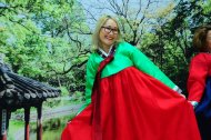 Photo report: Trying on a traditional Korean costume at the Berkarar Shopping Center
