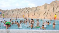 Фоторепортаж: В Туркменистане открылся первый крупный аквапарк «Аваза» Фото Х.Магадова