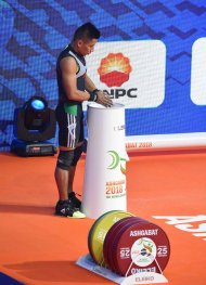 Фоторепотраж: В Ашхабаде стартовал Чемпионат мира по тяжёлой атлетике