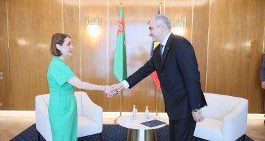 Türkmenistan ve Romanya, ikili işbirliğini güçlendiriyor