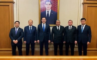 Туркменистан и Казахстан нацелены на расширение сотрудничества в газовой сфере