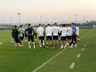 The national football team of Turkmenistan started a training camp in the UAE