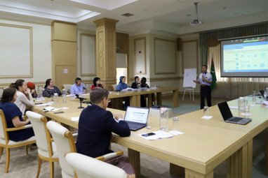 Training on methodologies for calculating costs and financing for national development was held in Ashgabat