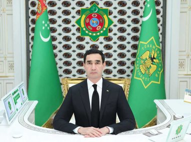 Президент Туркменистана поздравил с днем рождения главу Татарстана