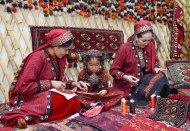 В Туркменистане завершился творческий конкурс «Искусство туркменской вышивки – национальное наследие»
