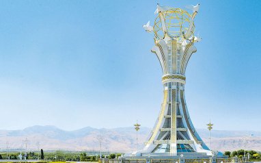 Afghan delegation holds talks in Ashgabat on economic cooperation