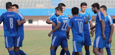 «Алтын асыр» разгромил «Шагадам» и вышел на второе место в чемпионате Туркменистана