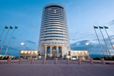 Сумма валютных сделок на бирже Туркменистана превысила 83,6 миллиона долларов
