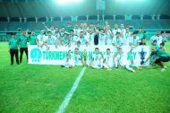 Fotoreportaž: Aşgabadyň «Altyn asyr» futbol topary Türkmenistanyň Naýbaşy kubogynyň eýesi boldy