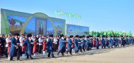 Фоторепортаж: В Туркменистане начался массовый сев озимой пшеницы
