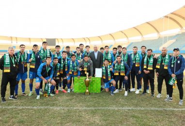 «Алтын асыр» в 5-й раз подряд выиграл молодежное первенство Туркменистана по футболу