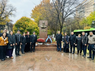 Торжественный вечер в Ташкенте посвятили 300-летию Махтумкули Фраги