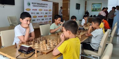 Turkmen chess players will take part in the first world championship among school teams