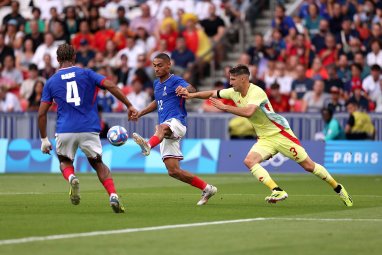 İspanya, Paris 2024 Olimpiyat Oyunları erkekler futbolda altın madalyanın sahibi oldu