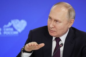 Putin Russiýa Federasiýasynyň Prezidenti wezipesine girişdi